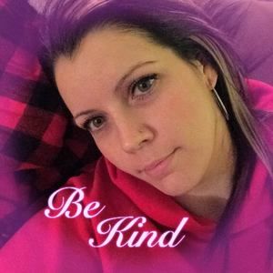 Meet your Posher, Karolynn